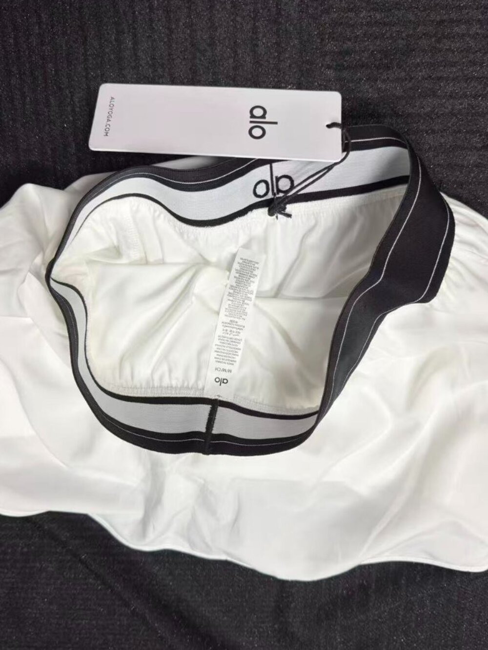 š„ALO Yoga Match Point Tennis Skirt White NWTš¤Everyday Mini Skirt - Picture 3 of 7